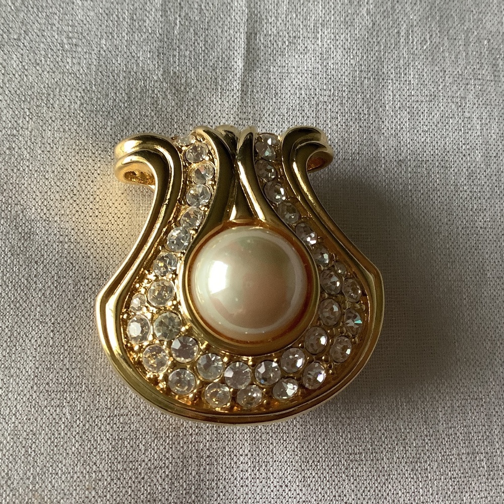 Vintage Nolan Miller Pendant